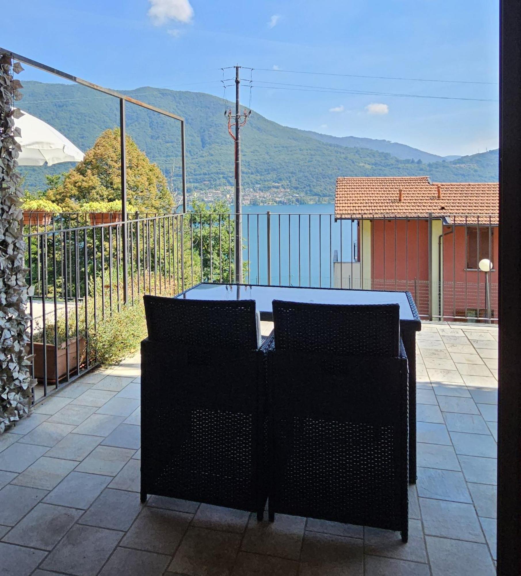 Casa A&E - Panoramic Lake Orta Views Oira 外观 照片